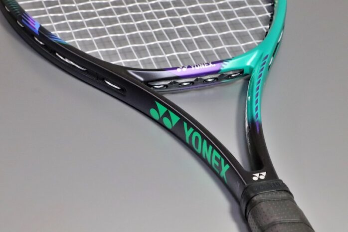 YONEX VCORE PRO 100 G2 - ラケット(硬式用)