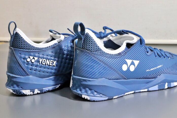 YONEX】パワークッションフュージョンレブ4 サイズ感・履き心地を