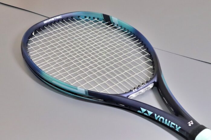 13109円 沸騰ブラドン EZONE 100 YONEX ヨネックス テニスラケット